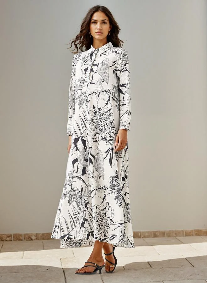 Iconic Iconic Printed Trapeze Maxi Dress with Collar and Long Sleeves