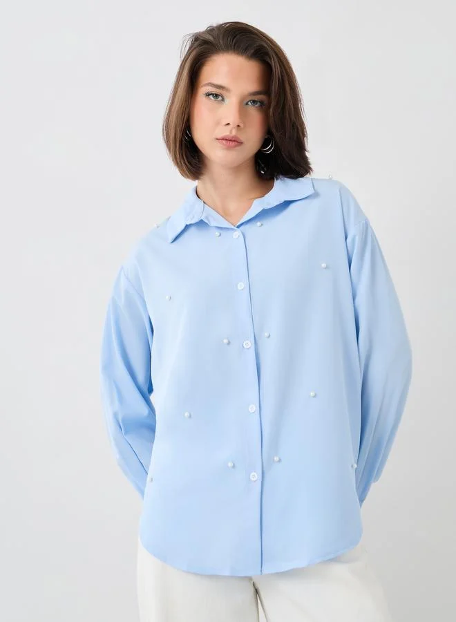 تايك تو قميص واسع بياقة مزخرفة