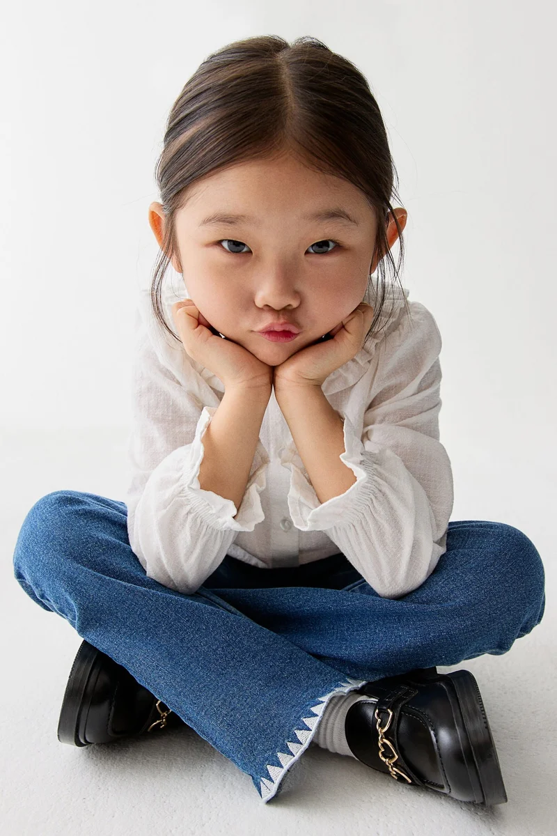 اتش اند ام جغينغز واسع ومُطرز