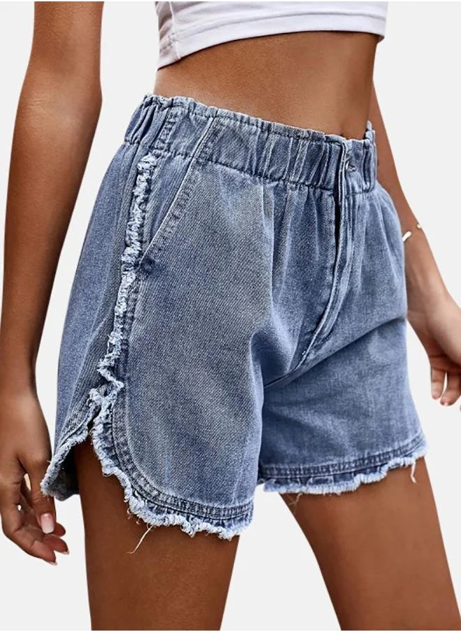 يونيكي Blue Solid Denim Shorts