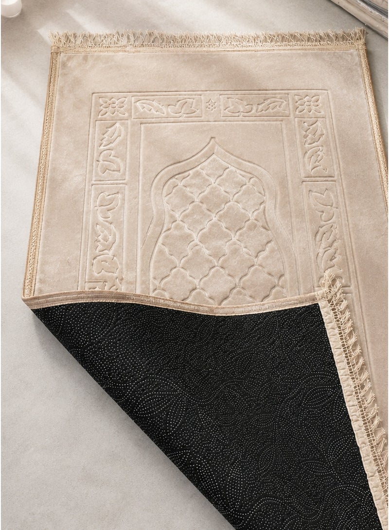 Tala Luxury Velvet Prayer Rug with Embossed Patterns | Elegant Islamic Design | Embroidered Edges | Size 80×120 cm | Soft Comfortable Texture for Prayer - Image 4
