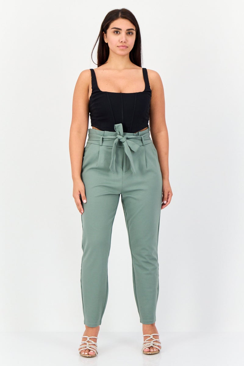 VERO MODA سروال نسائي بقصة عادية مستقيمة بطول 30 إنش مع حزام، لون أخضر مريمي - Image 3