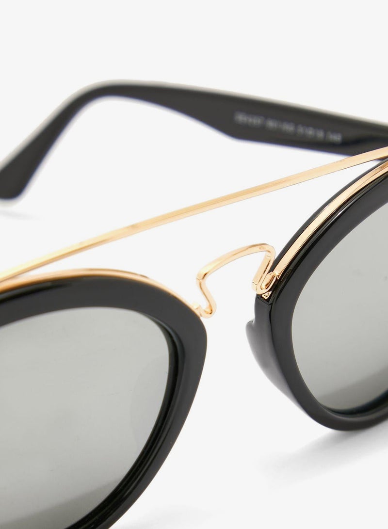 selfie Classic Cat Eye Sunglasses - Image 3