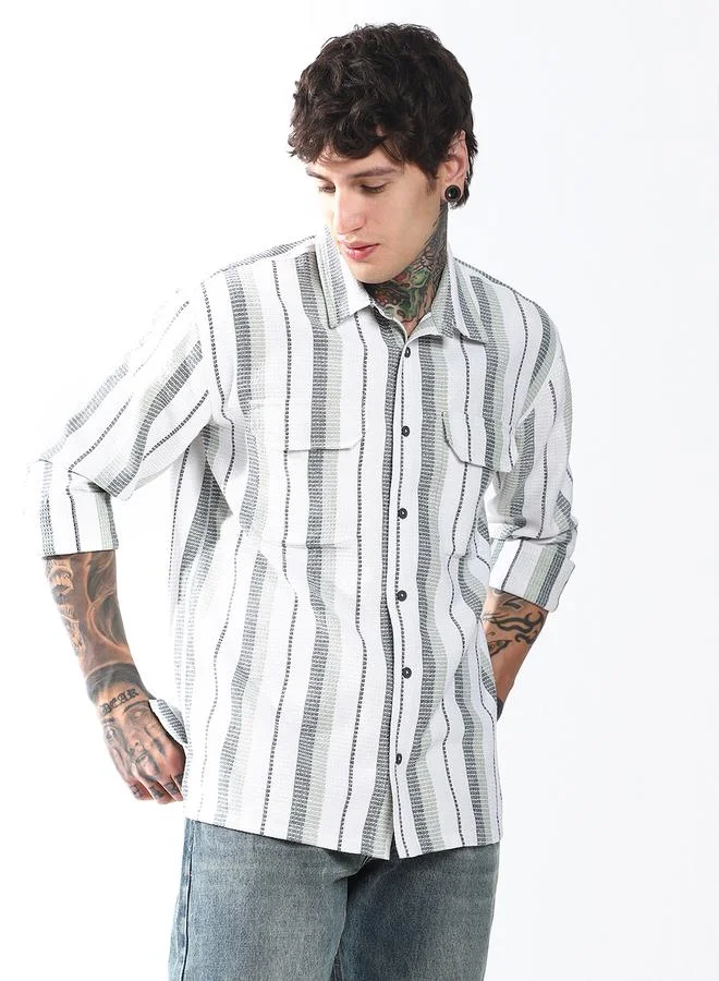 Hubberholme Men Spread Collar Vertical Striped Cotton Textured Double Pocket Casual Shirt