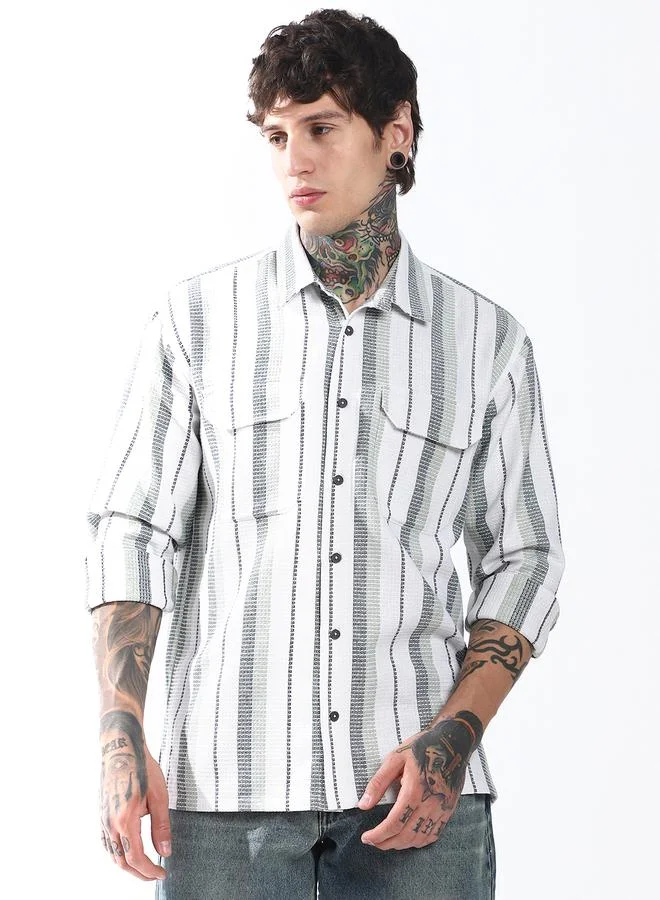 Hubberholme Men Spread Collar Vertical Striped Cotton Textured Double Pocket Casual Shirt