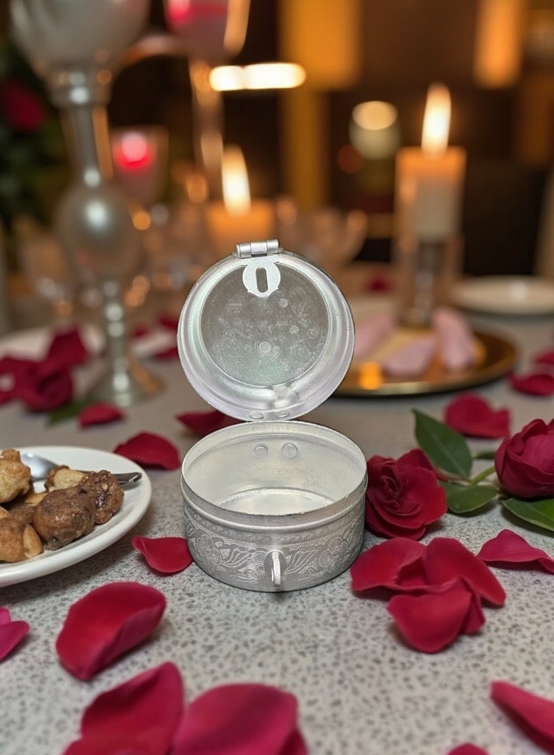 Ayda 4 قطع صناديق تخزين دائرية للفواكه المجففة الحلوة، بخور، صندوق مجوهرات فضي 50 مل - Image 4