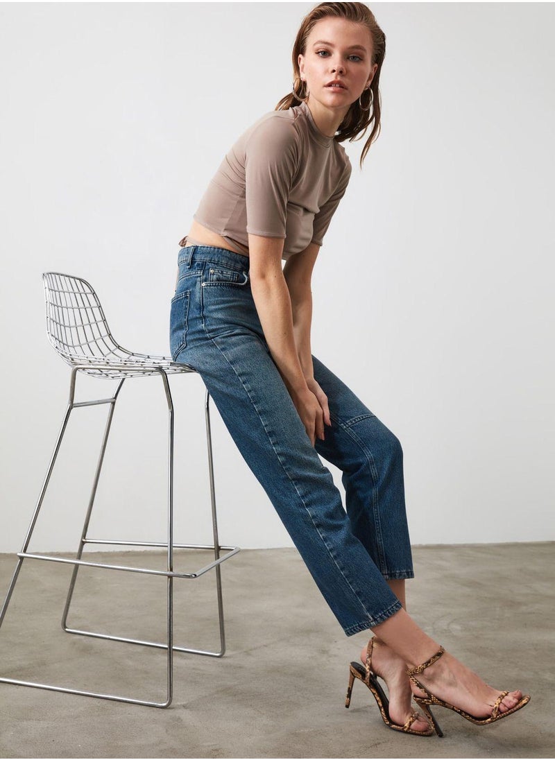 trendyol High Waist Straight Jeans  - Image 3