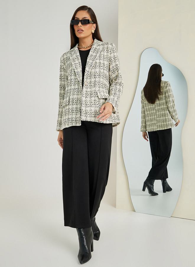 Styli Regular Fit Single Breasted Tweed Blazer With Pockets  - Image 2