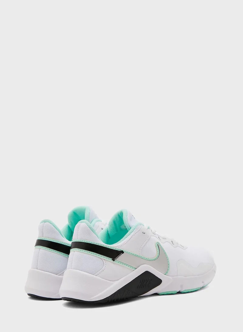 Nike Legend Essential 2
