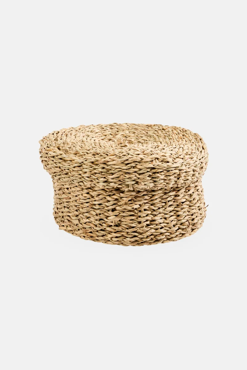 Muy Mucho Sea Grass Round Basket With Lid, Natural
