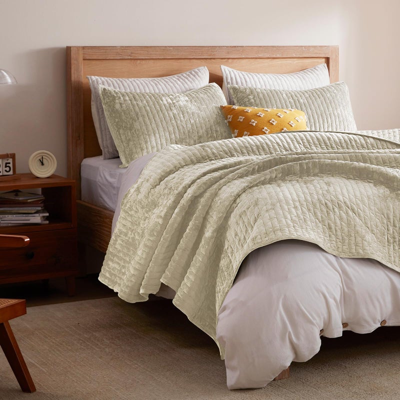 LEAONME Velvet Quilt Set Full/Queen Size 90''x98'', Lightweight Beige Velvet Comforter Set with 2 Matching Shams, Soft Cross Stitch Bedspread Coverlet Bedding Set for All Season - Image 2