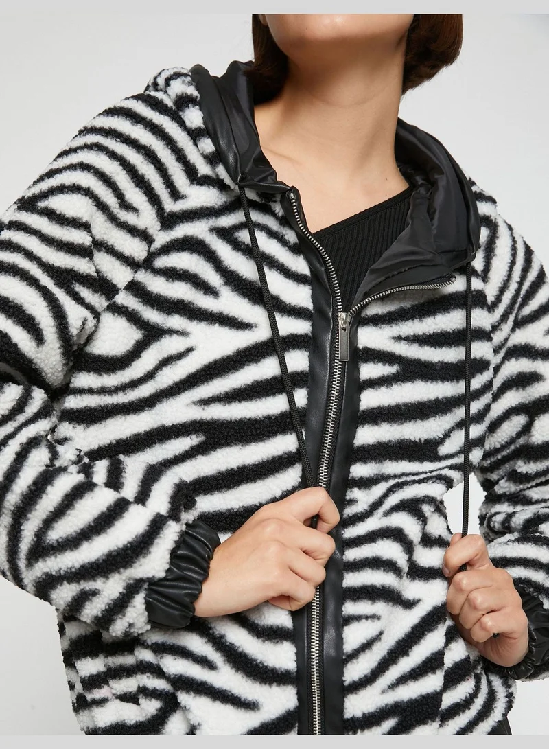 كوتون Zebra Patterned Hooded Plush Jacket