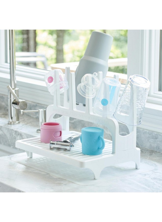 بوب يام رف تجفيف PopYum Glacier White الموفر للمساحة من زجاجات مُعاد تدويرها بنسبة 100% مع حصيرة تجفيف من السيليكون الشفاف المصقول، مناسب لزجاجات الأطفال والأكياس البلاستيكية والأكواب والزجاج والأكواب الصغيرة - Image 1