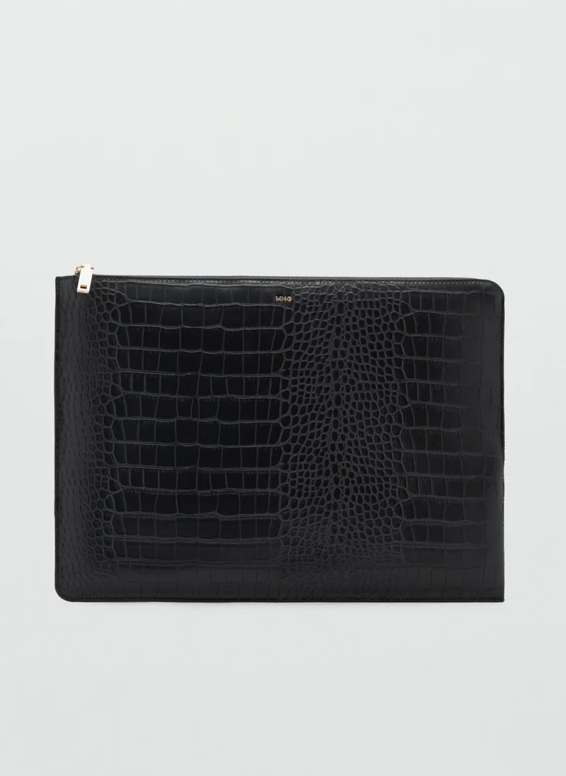 MANGO Leonor Logo Detailed Zip Through Wallets