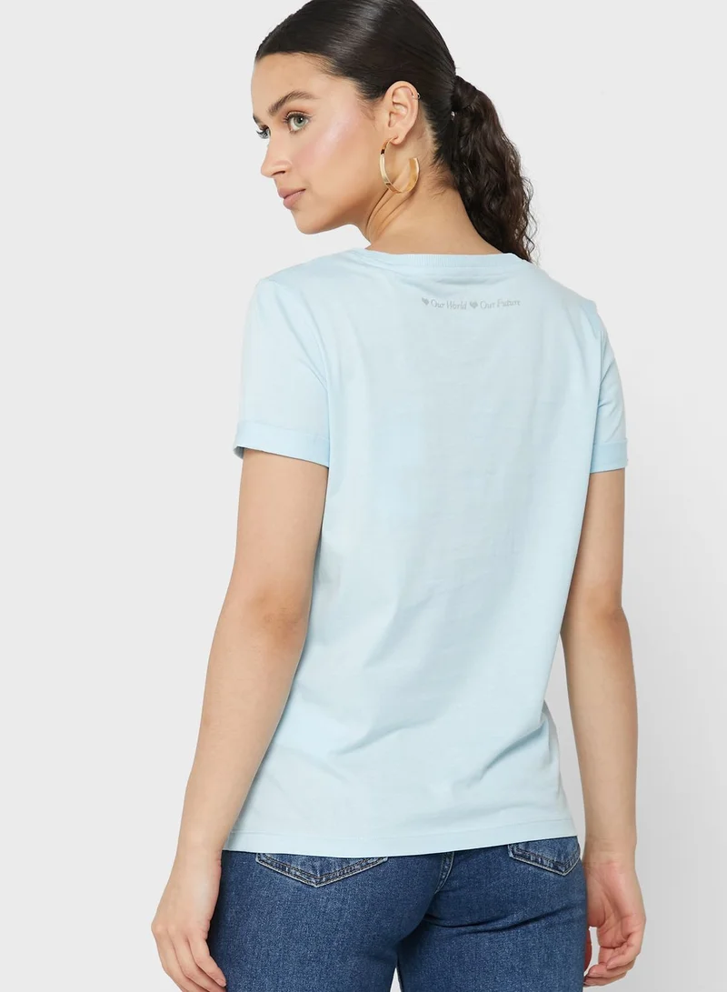 GUESS Roll Sleeve Logo T-Shirt