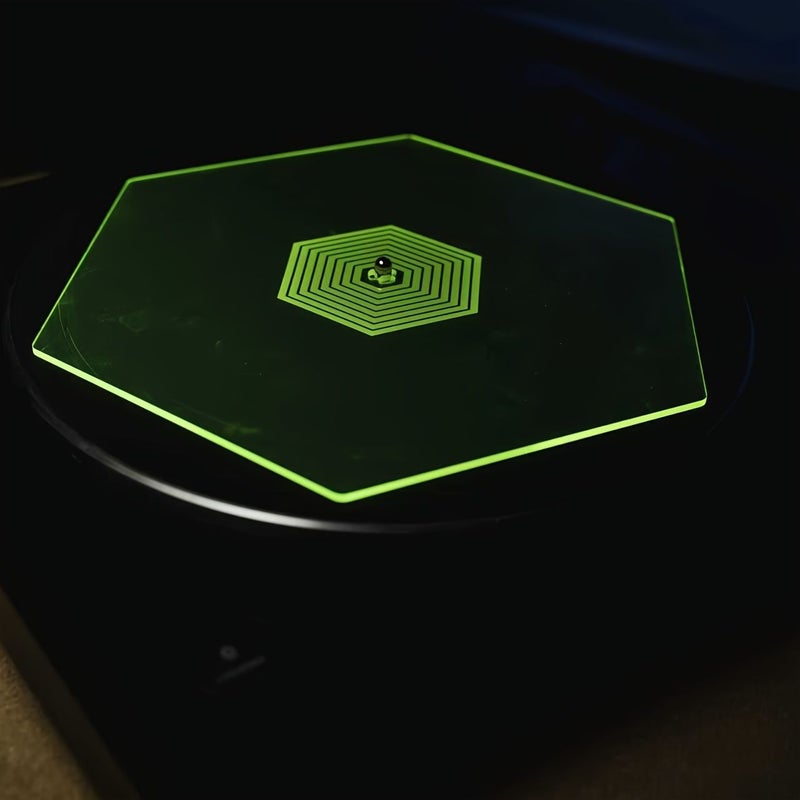 Newly Upgraded Heavy Duty Hexagonal Acrylic Turntable Mat Compatible With 12 Inch 10 Inch 7 Inch Vinyl Records Transparent Fluorescent Anti Slip Noise Reduction Enhanced Bass Anti Static Dust Proof - Image 4