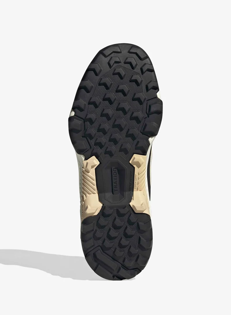 Adidas CREWHT/SANSTR/CARBON Terrex Hikster Lt for Women | Best Price UAE