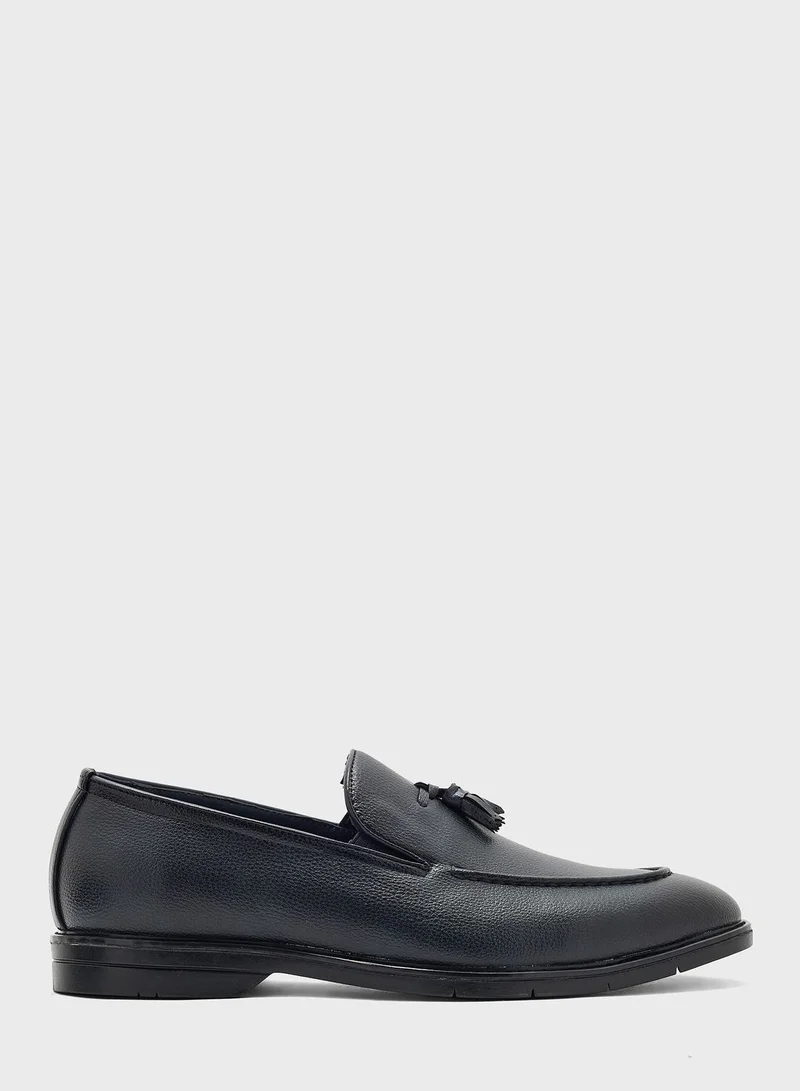 Robert Wood Tassel Details Formal Slip Ons
