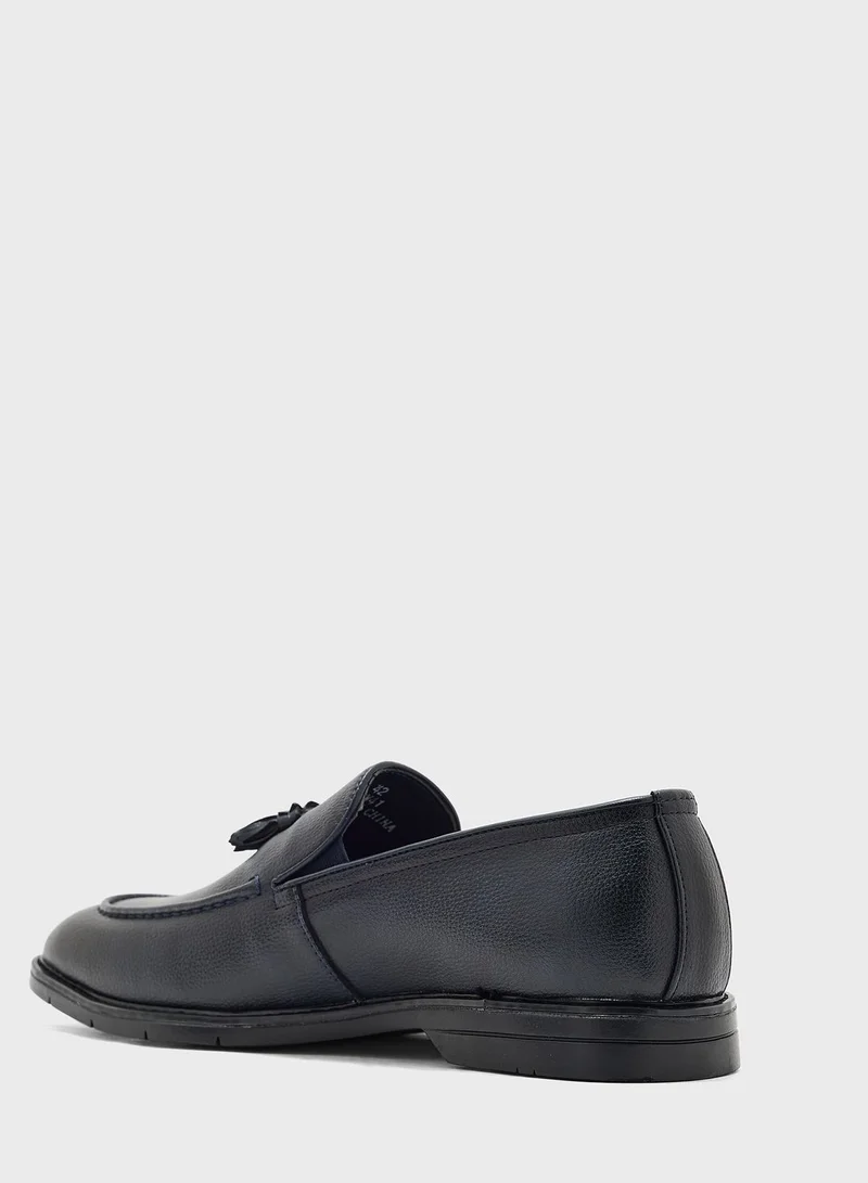 Robert Wood Tassel Details Formal Slip Ons