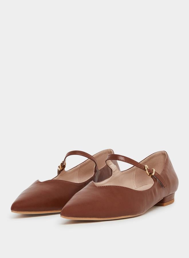 ريد حذاء فلات بمقدمة مدببة وإبزيم - Image 2