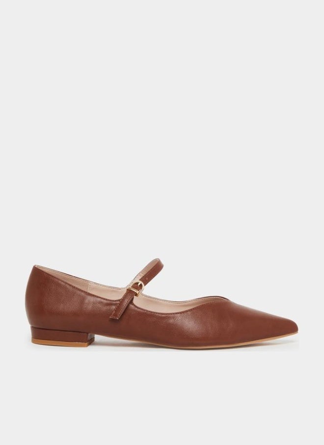 Raid Abha Pointed Toe Buckle Flat Shoes - Image 1