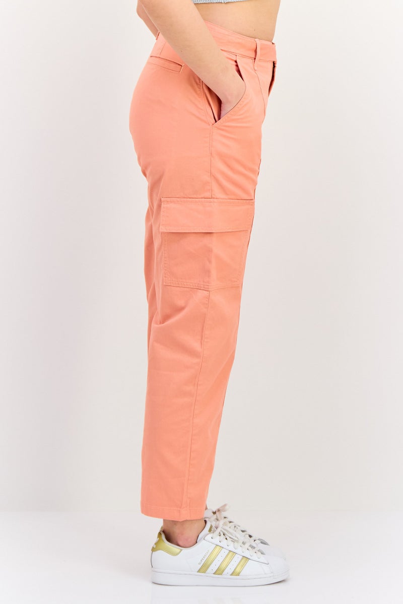 Levi's Women Regular Fit Solid Stretchable Cargo Pants, Coral - Image 2