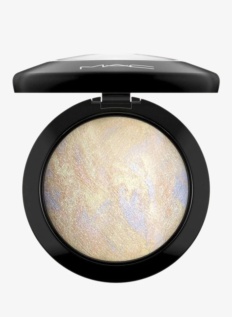 MAC Cosmetics Mineralize Skinfinish Highlighter - Lightscapade