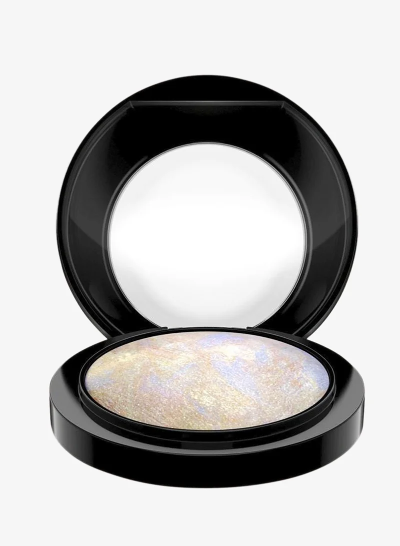 MAC Cosmetics Mineralize Skinfinish Highlighter - Lightscapade
