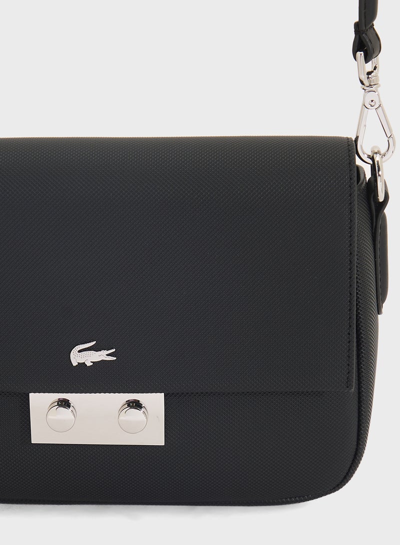 لاكوست حقيبة كروس بودي بسحاب ومقبض علوي أساسية - Image 4