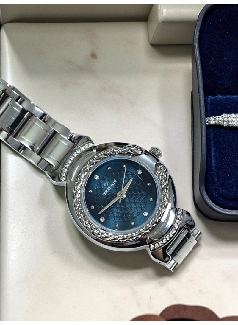 فاندر بلو ساعة يد انيقة رسمية للنساء انالوج بعقارب وحركة كوارتز من الستانلس ستيل ومقاومة للماء - Image 4