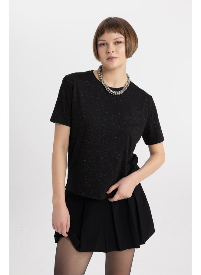 DeFacto Woman Relax Fit Crew Neck Knitted Short Sleeve T-Shirt  - Image 5