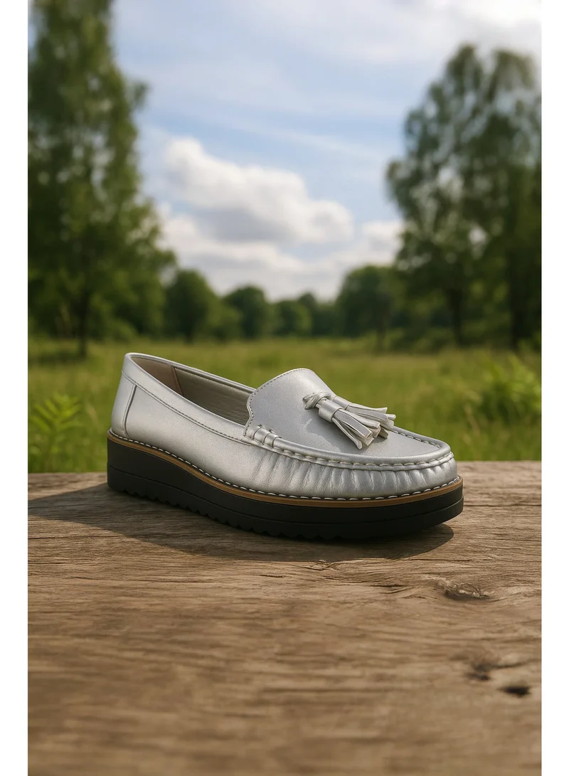 London Rag Metallic Tassel Detail Loafers in Silver