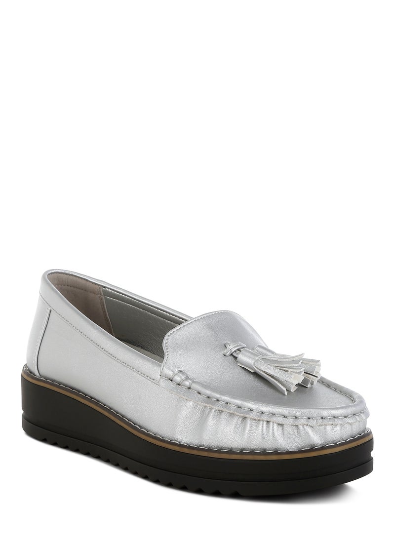 London Rag Metallic Tassel Detail Loafers in Silver  - Image 2