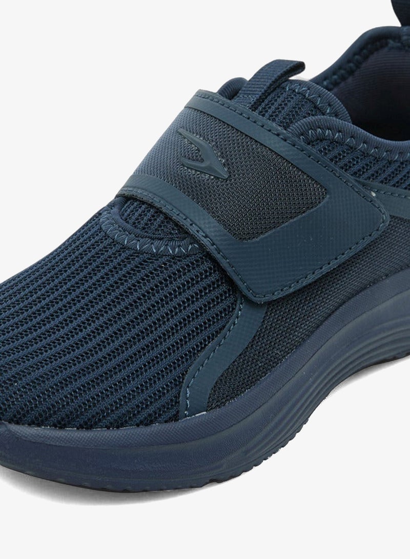 داش حذاء رياضي للأولاد بتفاصيل شعار وإغلاق بشريط لاصق - Image 4