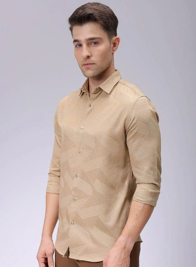 The Indian Garage Co Men Slim Fit Textured Solid Full Sleeves Cutaway Collar Party Wear Shirt