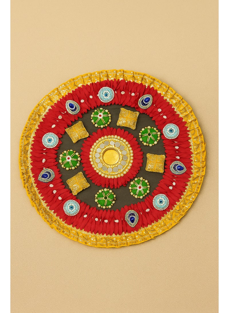 مجوهرات رام طبق رانجولي فاخر مصنوع يدويًا بتصميم تقليدي | أحجار ذهبية ومتعددة الألوان فاخرة، وفنون زهور، وحامل ديا مركزي | مثالي لديوالي، ونافراتري، وحفلات الزفاف، وحفلات البوجا، وديكورات المنزل | ديكور أرضي احتفالي أنيق مع خرز، ومرايا، وزهور صناعية | هدية مثالية للمهرجانات وحفلات الانتقال إلى منزل جديد - Image 1