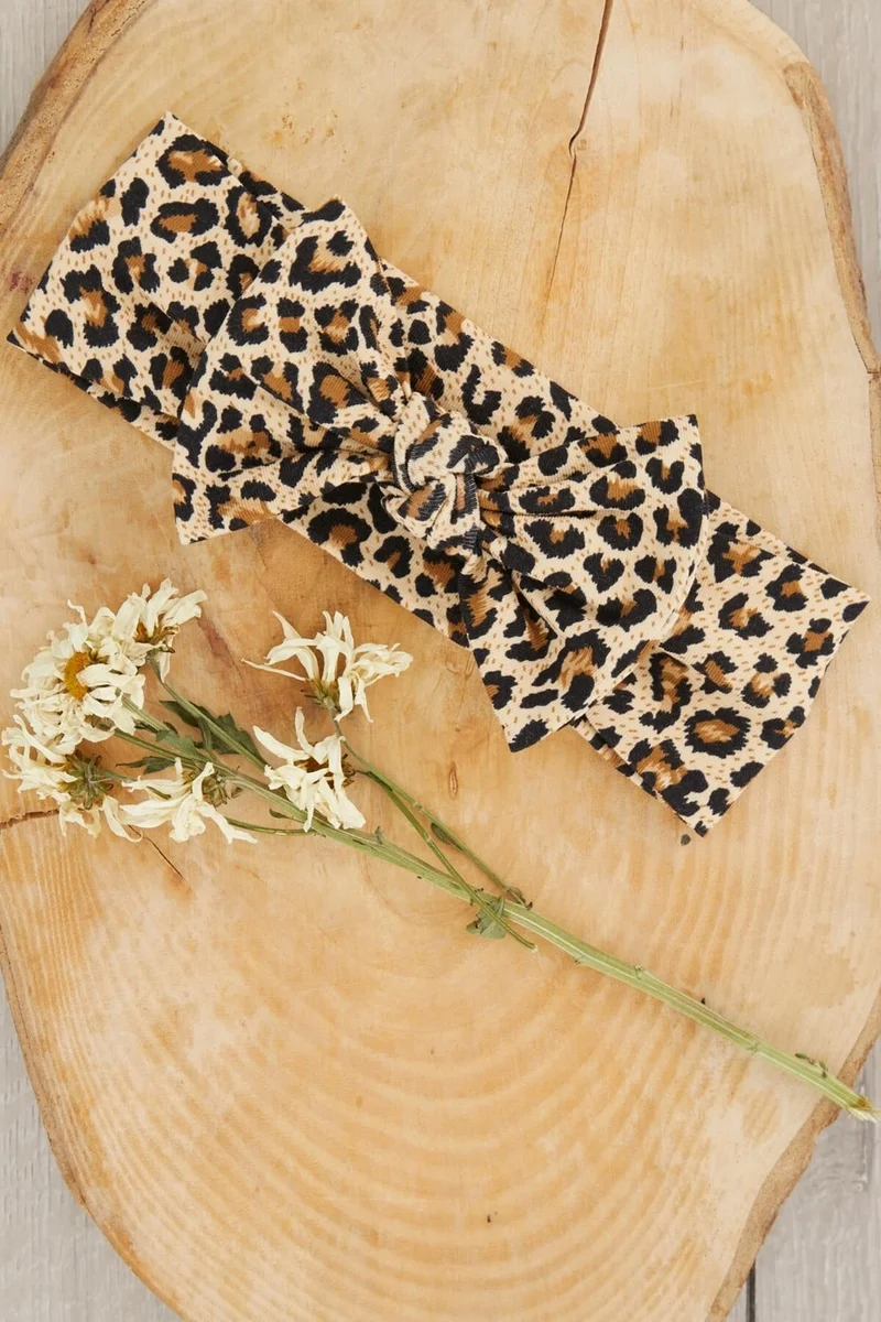 Babygiz Leopard Handmade Soft Bow Tied Natural Cotton Combed Cotton Baby Kids Girls Bandana Best Of Series