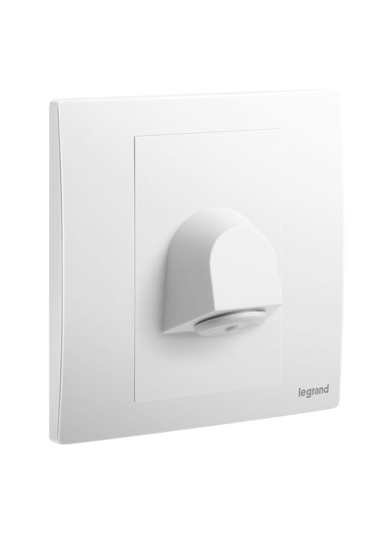 ليجراند مأخذ كهرباء مرن ٢٠ أمبير من ليجراند - أبيض (موديل: ٢٨١١٤٧)