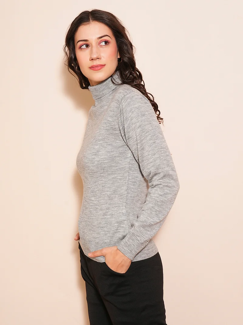 جلو باص بلوفر نسائي بياقة سلحفاة من جلوبس