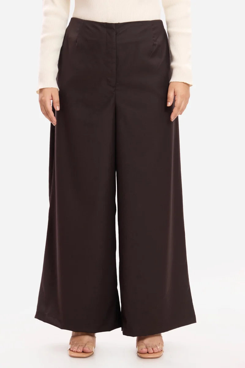 Virgio Solid Cotton Flared Plus Size Trousers for Women