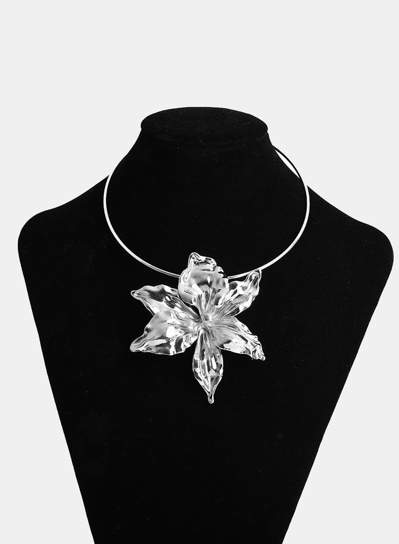 Akher el Ankoud Women'S Open Collar Necklace - Metal Flower Choker Pendant - Silver - Image 1