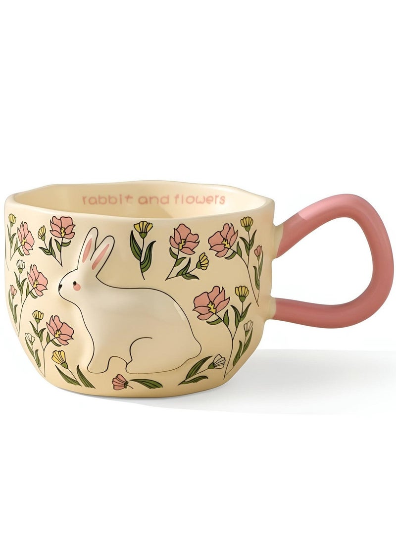 مج بورسلين أرنب وزهور وردي 360 مل تصميم شخصيات مقبض وردي جسم كريمي للقهوة والشاي - Image 1