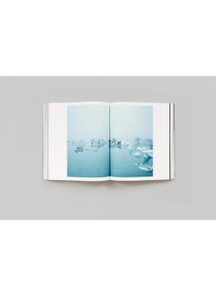 Roni Horn: The Detour of Identity  - Image 3