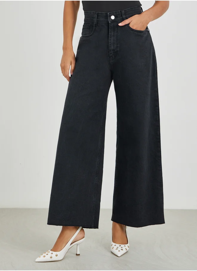 Styli Styli High Rise Kick Flare Jeans with Raw-Edge Hem