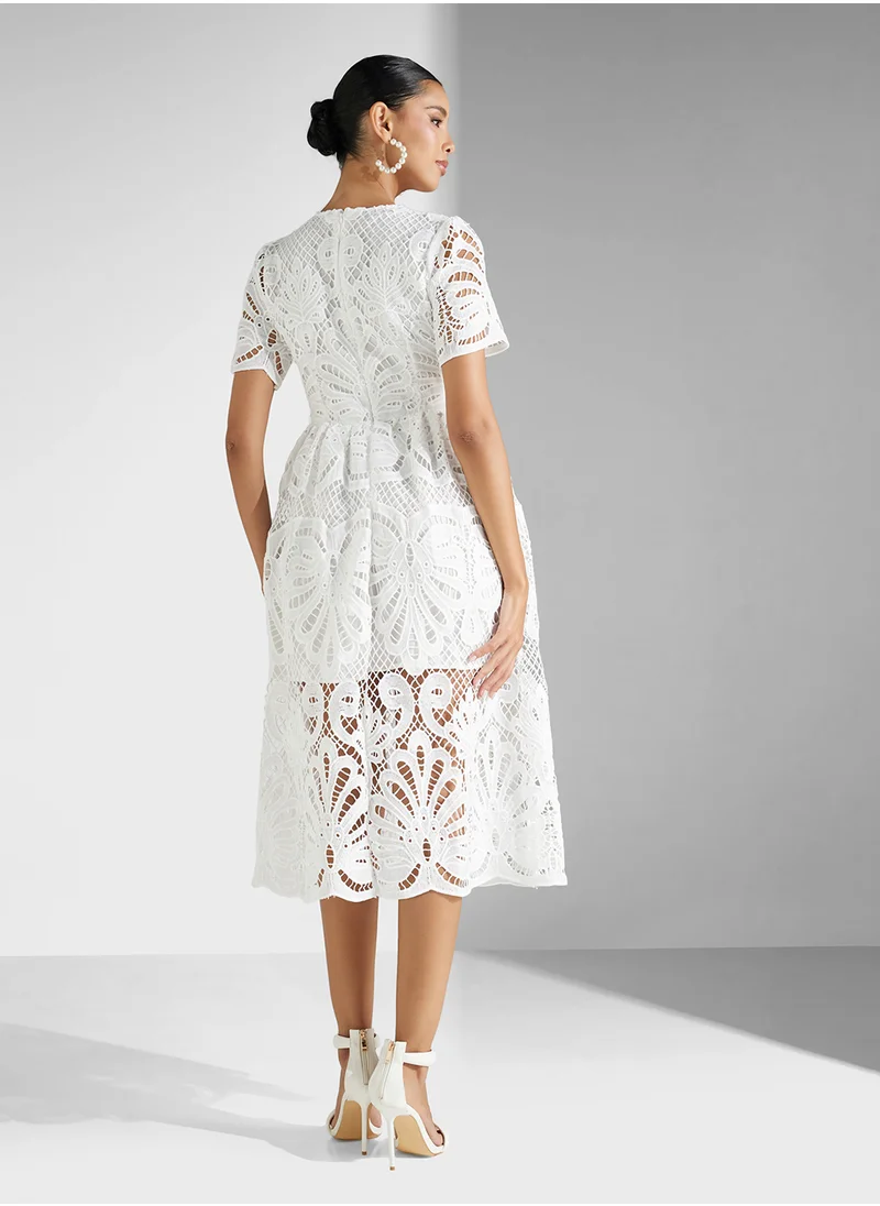 جينجر بوتيك Lace Tiered Dress