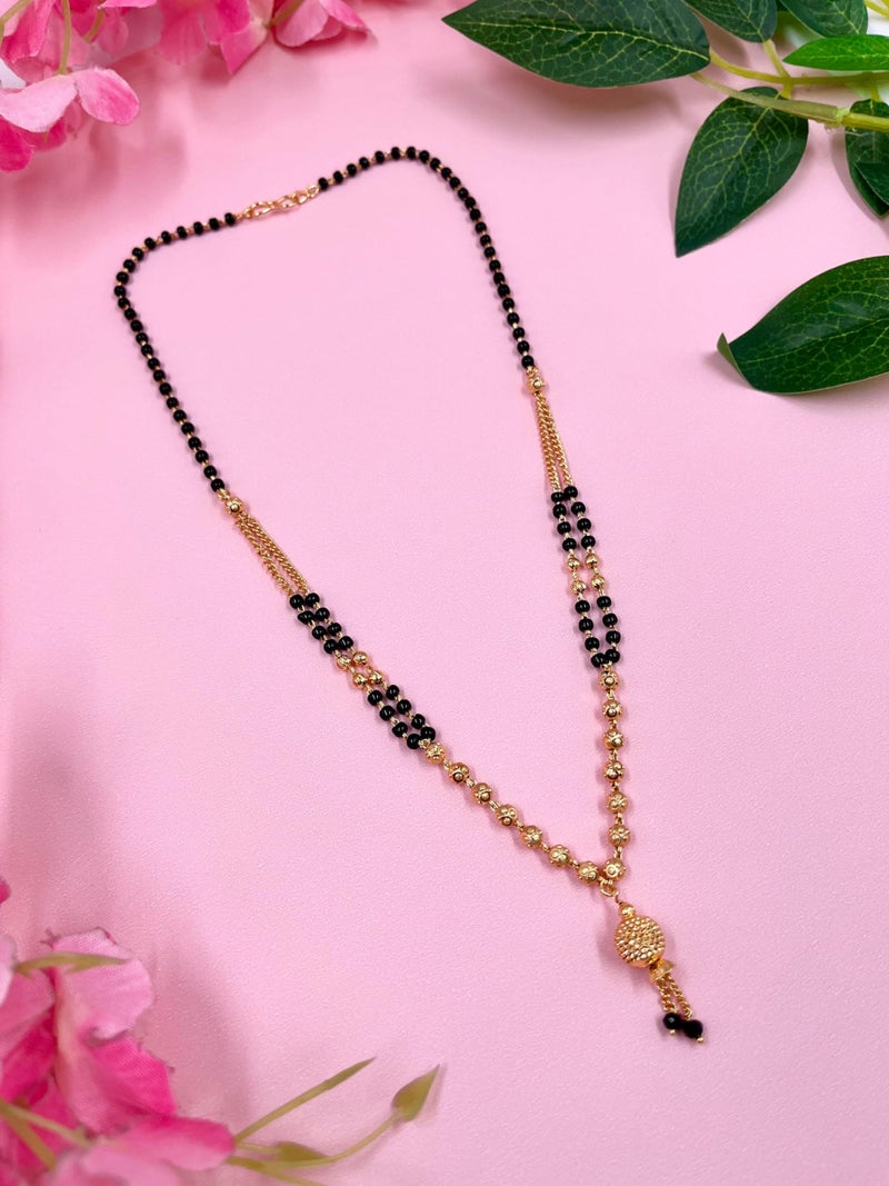 JHB Gold Plated Bead And Black Bead Traditional Short Nacklace Mangalsutra For Women - Image 3