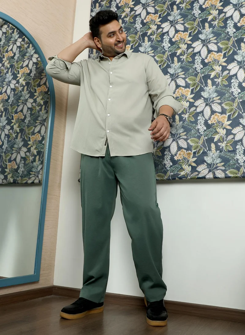 Instafab Plus Instafab Plus Men's Emerald Green Double-Pleated Tailored Trousers | Mid Rise , Straight Hem , Button Closure | Solid Plain Polyester Blend Material For Office & Casual Wear