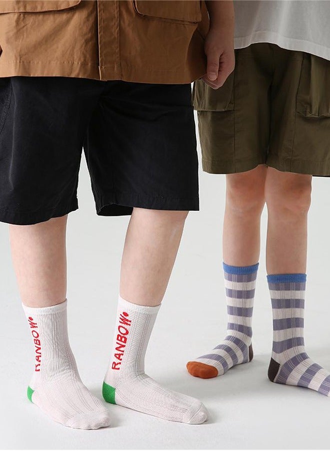 4 أزواج من الجوارب عالية الجودة للأولاد، جوارب قطنية ممشطة بدون عظام للأولاد، جوارب أطفال رقيقة وعصرية، مناسبة للأعمار من 6 إلى 8 سنوات - Image 2