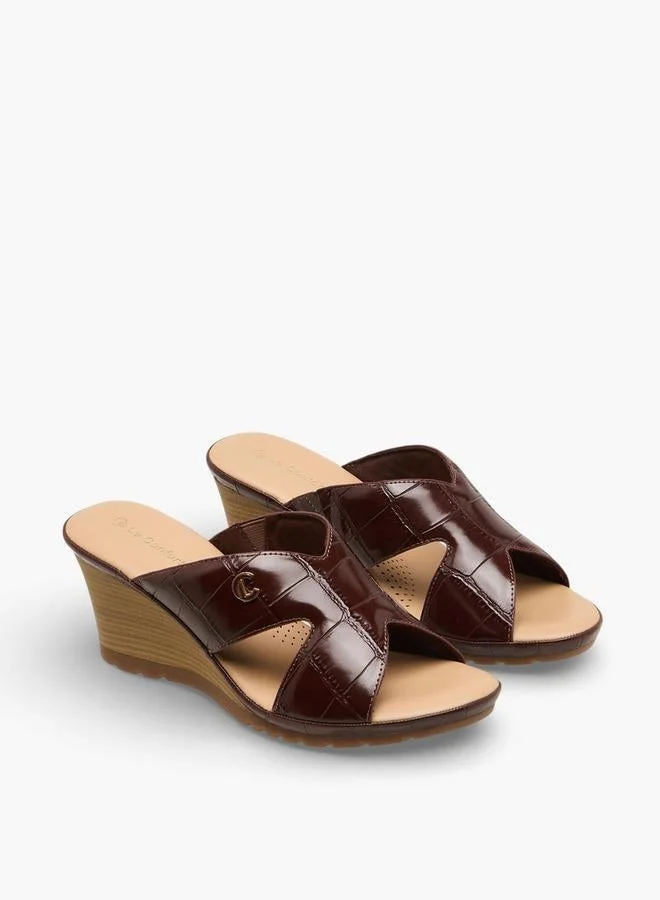 لو كونفورت Women Wedge Heel Sandals