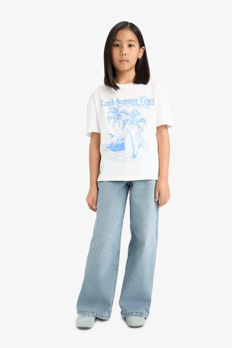 ديفاكتو Girl Relax Fit Crew Neck T-Shirt